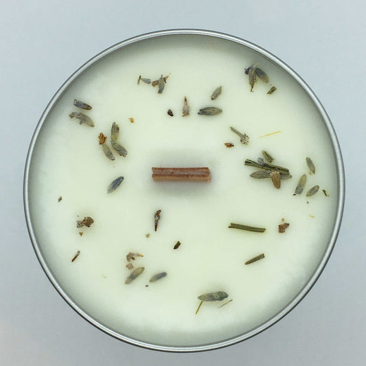 Natural vegan soy wax candle made with essential oil by VOS Devon, plastic free packaging